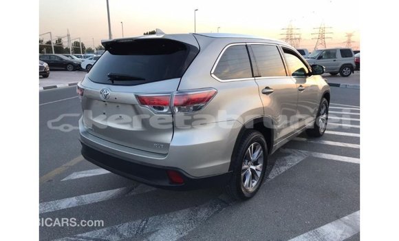 Buy Import Toyota Highlander Other Car in Import - Dubai in Belait Buy Import Toyota Highlander Other Car in Import - Dubai in Belait