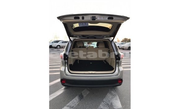 Buy Import Toyota Highlander Other Car in Import - Dubai in Belait Buy Import Toyota Highlander Other Car in Import - Dubai in Belait