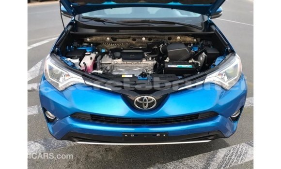 Buy Import Toyota HiAce Blue Truck in Import - Dubai in Belait Buy Import Toyota HiAce Blue Truck in Import - Dubai in Belait