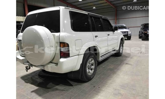 Buy Import Nissan Patrol White Car in Import - Dubai in Belait Buy Import Nissan Patrol White Car in Import - Dubai in Belait