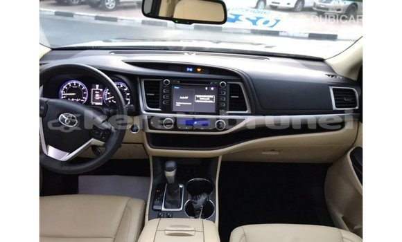 Buy Import Toyota Highlander Other Car in Import - Dubai in Belait Buy Import Toyota Highlander Other Car in Import - Dubai in Belait