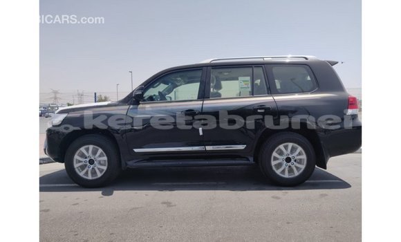 Buy Import Toyota Land Cruiser Other Car in Import - Dubai in Belait Buy Import Toyota Land Cruiser Other Car in Import - Dubai in Belait