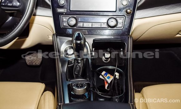 Buy Import Nissan Maxima White Car in Import - Dubai in Belait Buy Import Nissan Maxima White Car in Import - Dubai in Belait