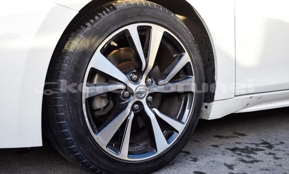 Buy Import Nissan Maxima White Car in Import - Dubai in Belait Buy Import Nissan Maxima White Car in Import - Dubai in Belait