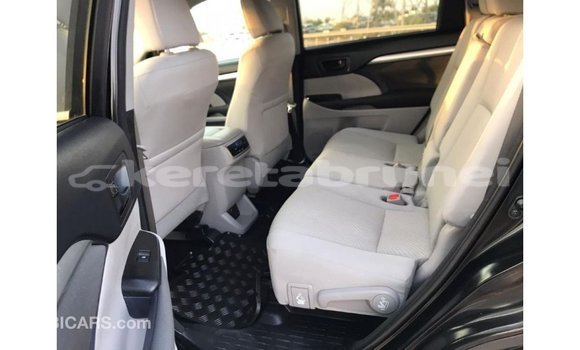 Buy Import Toyota Highlander Black Car in Import - Dubai in Belait Buy Import Toyota Highlander Black Car in Import - Dubai in Belait