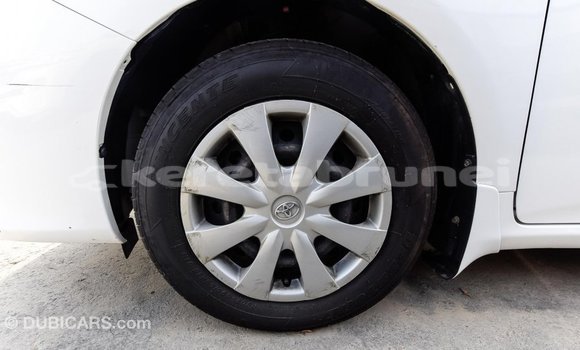 Buy Import Toyota Corolla White Car in Import - Dubai in Belait Buy Import Toyota Corolla White Car in Import - Dubai in Belait