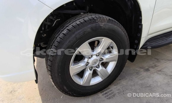 Buy Import Toyota Prado White Car in Import - Dubai in Belait Buy Import Toyota Prado White Car in Import - Dubai in Belait