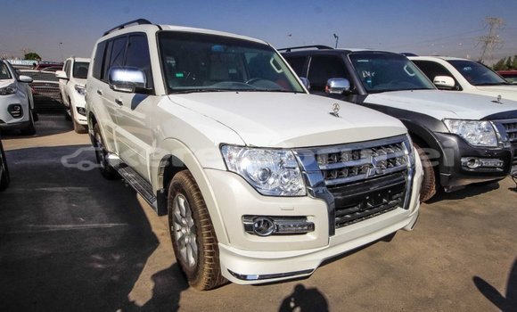 Buy Import Mitsubishi Pajero White Car in Import - Dubai in Belait Buy Import Mitsubishi Pajero White Car in Import - Dubai in Belait