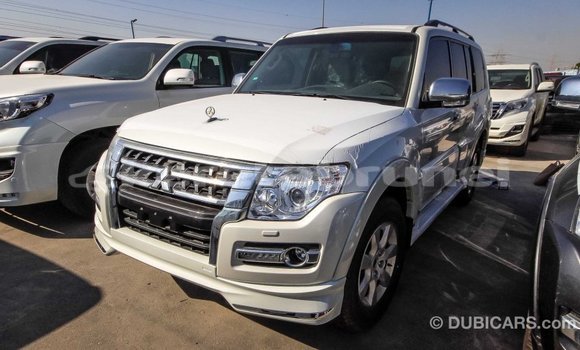 Buy Import Mitsubishi Pajero White Car in Import - Dubai in Belait Buy Import Mitsubishi Pajero White Car in Import - Dubai in Belait