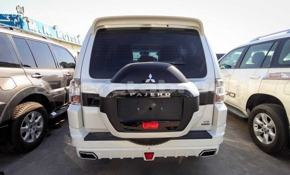 Buy Import Mitsubishi Pajero White Car in Import - Dubai in Belait Buy Import Mitsubishi Pajero White Car in Import - Dubai in Belait
