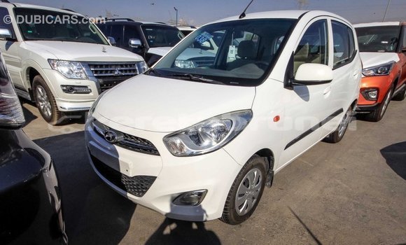 Buy Import Hyundai i10 White Car in Import - Dubai in Belait Buy Import Hyundai i10 White Car in Import - Dubai in Belait