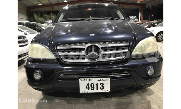 Buy Import Mercedes-Benz 190 (W201) Blue Car in Import - Dubai in Belait Buy Import Mercedes-Benz 190 (W201) Blue Car in Import - Dubai in Belait