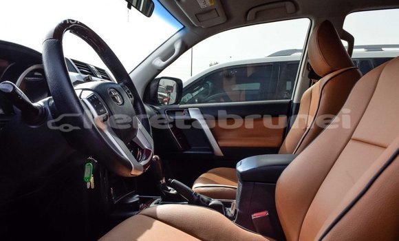 Buy Import Toyota Prado White Car in Import - Dubai in Belait Buy Import Toyota Prado White Car in Import - Dubai in Belait