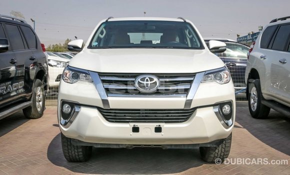 Buy Import Toyota Fortuner White Car in Import - Dubai in Belait Buy Import Toyota Fortuner White Car in Import - Dubai in Belait