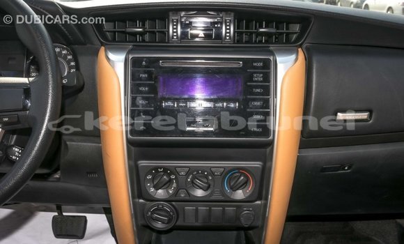 Buy Import Toyota Fortuner White Car in Import - Dubai in Belait Buy Import Toyota Fortuner White Car in Import - Dubai in Belait