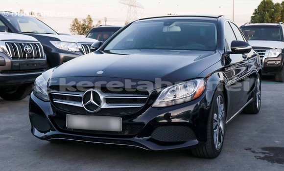 Buy Import Mercedes-Benz 190 Black Car in Import - Dubai in Belait Buy Import Mercedes-Benz 190 Black Car in Import - Dubai in Belait