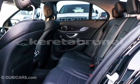 Buy Import Mercedes-Benz 190 Black Car in Import - Dubai in Belait Buy Import Mercedes-Benz 190 Black Car in Import - Dubai in Belait