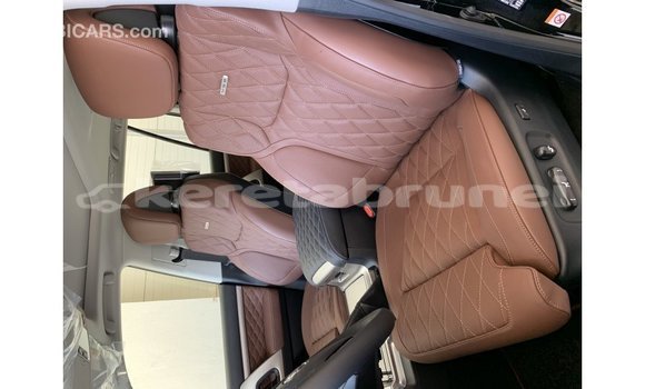 Buy Import Toyota Land Cruiser Black Car in Import - Dubai in Belait Buy Import Toyota Land Cruiser Black Car in Import - Dubai in Belait