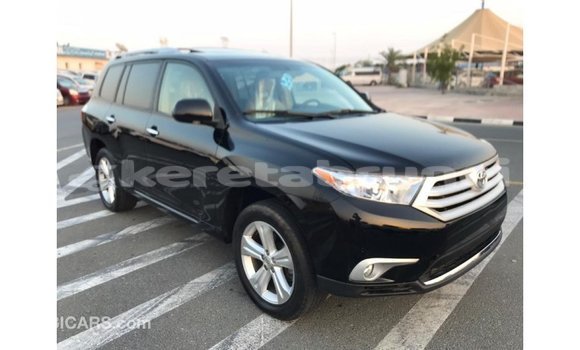 Buy Import Toyota Highlander Black Car in Import - Dubai in Belait Buy Import Toyota Highlander Black Car in Import - Dubai in Belait