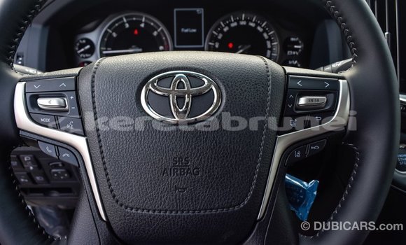 Buy Import Toyota Land Cruiser White Car in Import - Dubai in Belait Buy Import Toyota Land Cruiser White Car in Import - Dubai in Belait