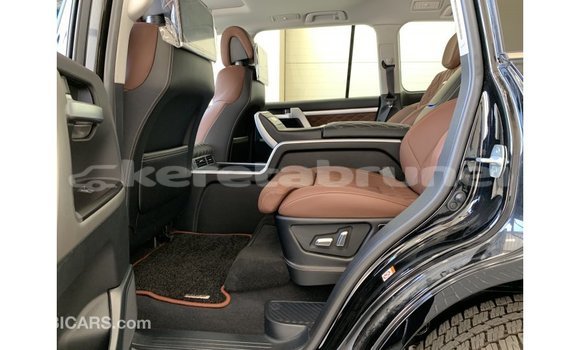 Buy Import Toyota Land Cruiser Black Car in Import - Dubai in Belait Buy Import Toyota Land Cruiser Black Car in Import - Dubai in Belait