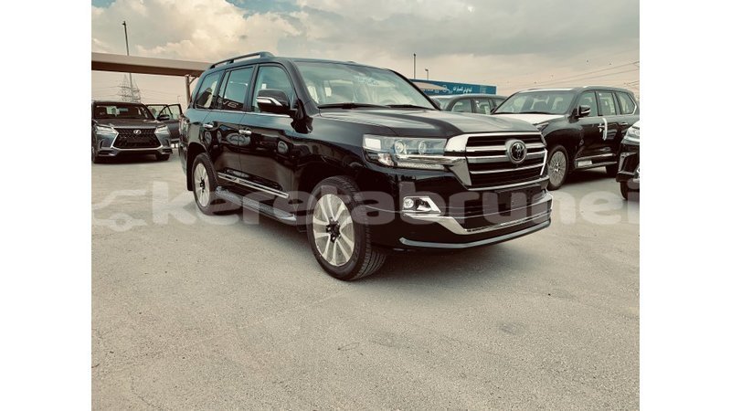 Big with watermark toyota land cruiser belait import dubai 2062