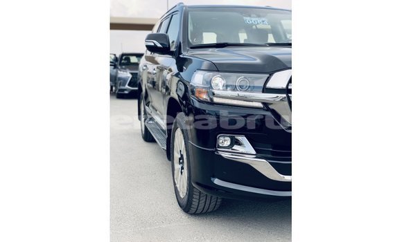 Buy Import Toyota Land Cruiser Black Car in Import - Dubai in Belait Buy Import Toyota Land Cruiser Black Car in Import - Dubai in Belait