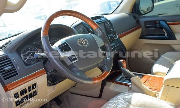 Buy Import Toyota Land Cruiser Other Car in Import - Dubai in Belait Buy Import Toyota Land Cruiser Other Car in Import - Dubai in Belait