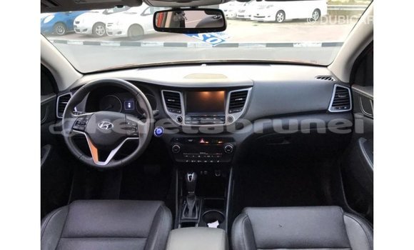 Buy Import Hyundai Tucson Red Car in Import - Dubai in Belait Buy Import Hyundai Tucson Red Car in Import - Dubai in Belait