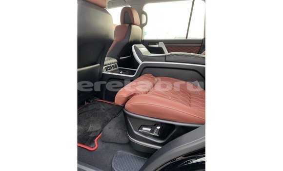 Buy Import Toyota Land Cruiser Black Car in Import - Dubai in Belait Buy Import Toyota Land Cruiser Black Car in Import - Dubai in Belait