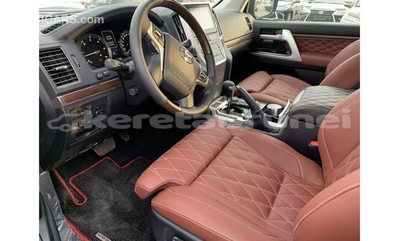 Buy Import Toyota Land Cruiser Black Car in Import - Dubai in Belait Buy Import Toyota Land Cruiser Black Car in Import - Dubai in Belait