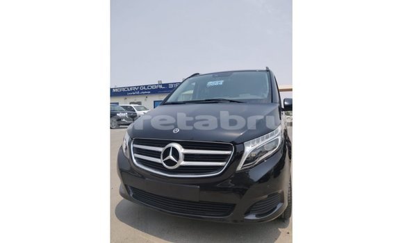 Buy Import Mercedes-Benz 250 Black Car in Import - Dubai in Belait Buy Import Mercedes-Benz 250 Black Car in Import - Dubai in Belait