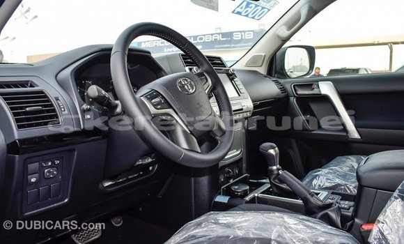 Buy Import Toyota Land Cruiser Black Car in Import - Dubai in Belait Buy Import Toyota Land Cruiser Black Car in Import - Dubai in Belait
