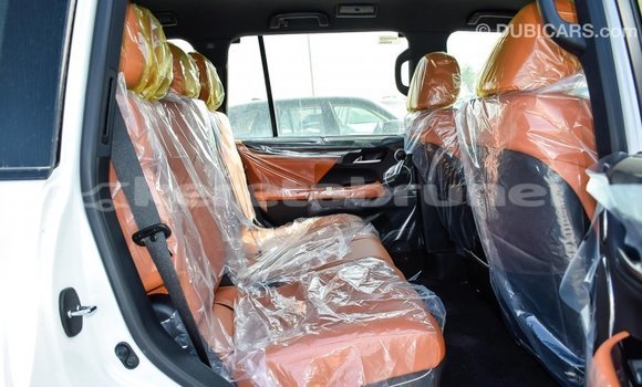 Buy Import Lexus LX White Car in Import - Dubai in Belait Buy Import Lexus LX White Car in Import - Dubai in Belait