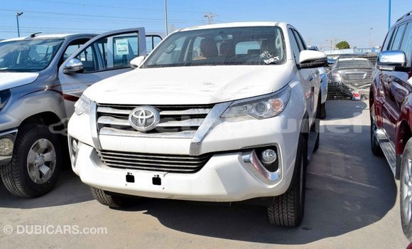 Buy Import Toyota Fortuner White Car in Import - Dubai in Belait Buy Import Toyota Fortuner White Car in Import - Dubai in Belait