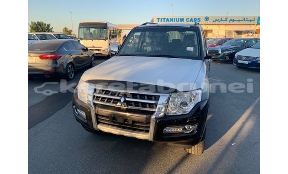 Buy Import Mitsubishi Pajero Black Car in Import - Dubai in Belait Buy Import Mitsubishi Pajero Black Car in Import - Dubai in Belait