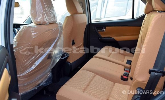 Buy Import Toyota Fortuner White Car in Import - Dubai in Belait Buy Import Toyota Fortuner White Car in Import - Dubai in Belait