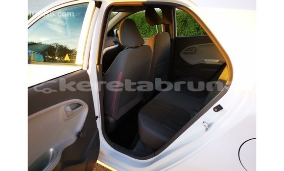Buy Import Kia Picanto White Car in Import - Dubai in Belait Buy Import Kia Picanto White Car in Import - Dubai in Belait