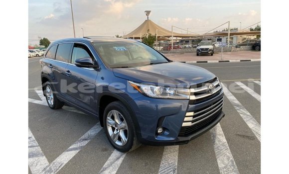 Buy Import Toyota Highlander Blue Car in Import - Dubai in Belait Buy Import Toyota Highlander Blue Car in Import - Dubai in Belait