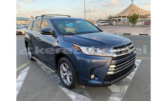 Buy Import Toyota Highlander Blue Car in Import - Dubai in Belait Buy Import Toyota Highlander Blue Car in Import - Dubai in Belait