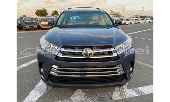 Buy Import Toyota Highlander Blue Car in Import - Dubai in Belait Buy Import Toyota Highlander Blue Car in Import - Dubai in Belait