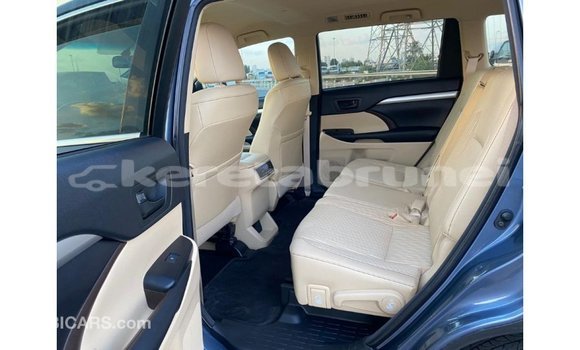Buy Import Toyota Highlander Blue Car in Import - Dubai in Belait Buy Import Toyota Highlander Blue Car in Import - Dubai in Belait