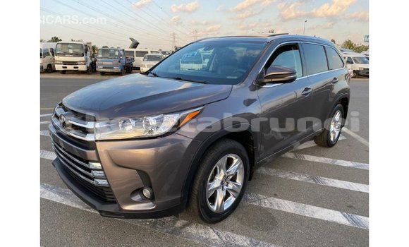 Buy Import Toyota Highlander Other Car in Import - Dubai in Belait Buy Import Toyota Highlander Other Car in Import - Dubai in Belait