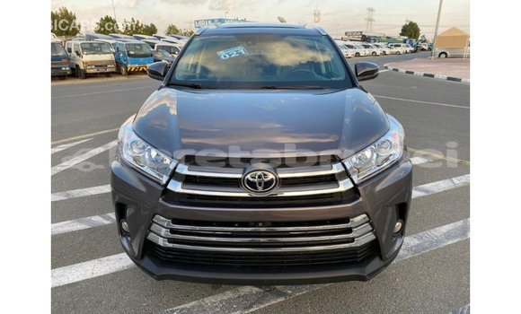 Buy Import Toyota Highlander Other Car in Import - Dubai in Belait Buy Import Toyota Highlander Other Car in Import - Dubai in Belait