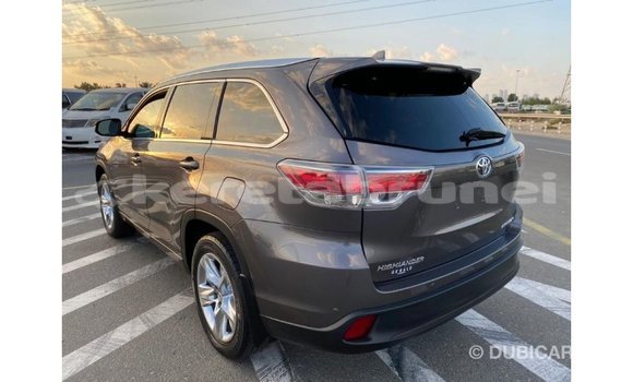 Buy Import Toyota Highlander Other Car in Import - Dubai in Belait Buy Import Toyota Highlander Other Car in Import - Dubai in Belait