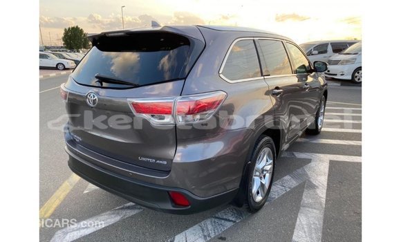 Buy Import Toyota Highlander Other Car in Import - Dubai in Belait Buy Import Toyota Highlander Other Car in Import - Dubai in Belait