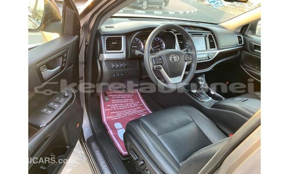 Buy Import Toyota Highlander Other Car in Import - Dubai in Belait Buy Import Toyota Highlander Other Car in Import - Dubai in Belait
