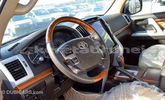 Buy Import Toyota Land Cruiser Other Car in Import - Dubai in Belait Buy Import Toyota Land Cruiser Other Car in Import - Dubai in Belait