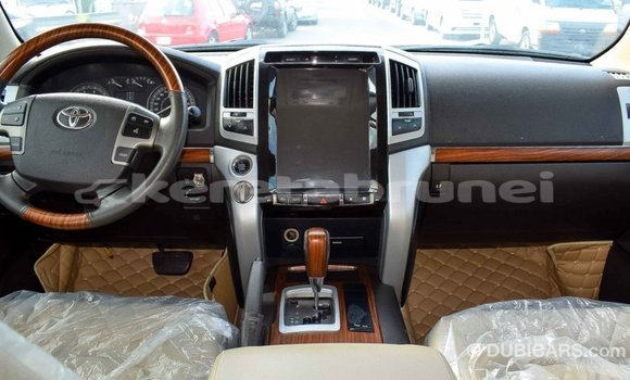 Buy Import Toyota Land Cruiser Other Car in Import - Dubai in Belait Buy Import Toyota Land Cruiser Other Car in Import - Dubai in Belait