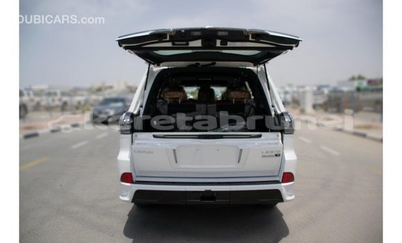 Buy Import Lexus LX White Car in Import - Dubai in Belait Buy Import Lexus LX White Car in Import - Dubai in Belait